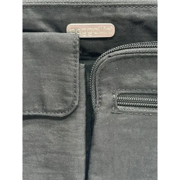 Baggallini Crossbody Bag Adjustable Strap Travel Work Nylon Black Purse - Picture 3 of 13